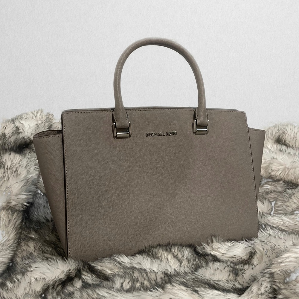 Gray Selma Michael Kors Purse